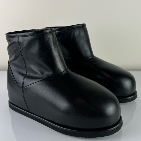 NEW AMINA MUADDI BLACK LEATHER BOOTS - Picture 2 of 16
